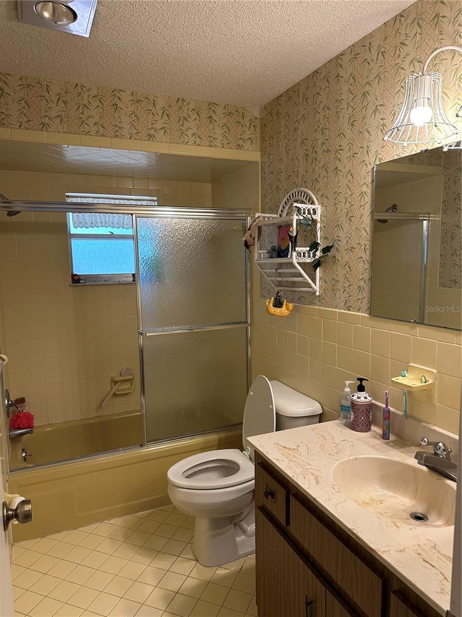 Image 25 of 42 For 12262 Hyacinth Point