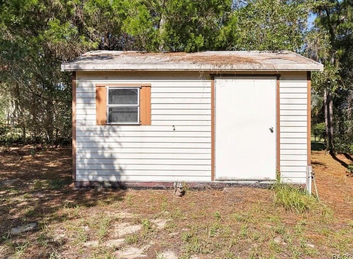 Image 39 of 42 For 12262 Hyacinth Point