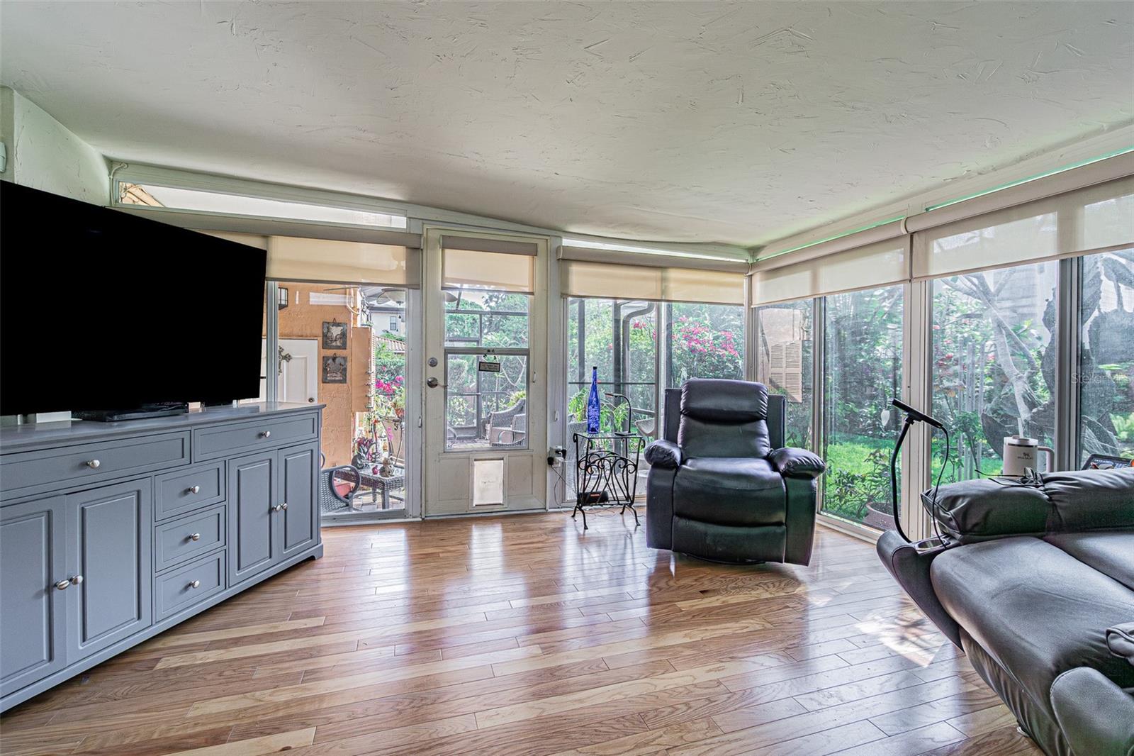 Image 12 of 57 For 243 Snell Isle Boulevard Ne