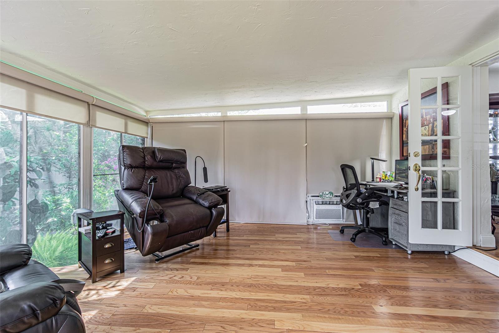 Image 13 of 57 For 243 Snell Isle Boulevard Ne