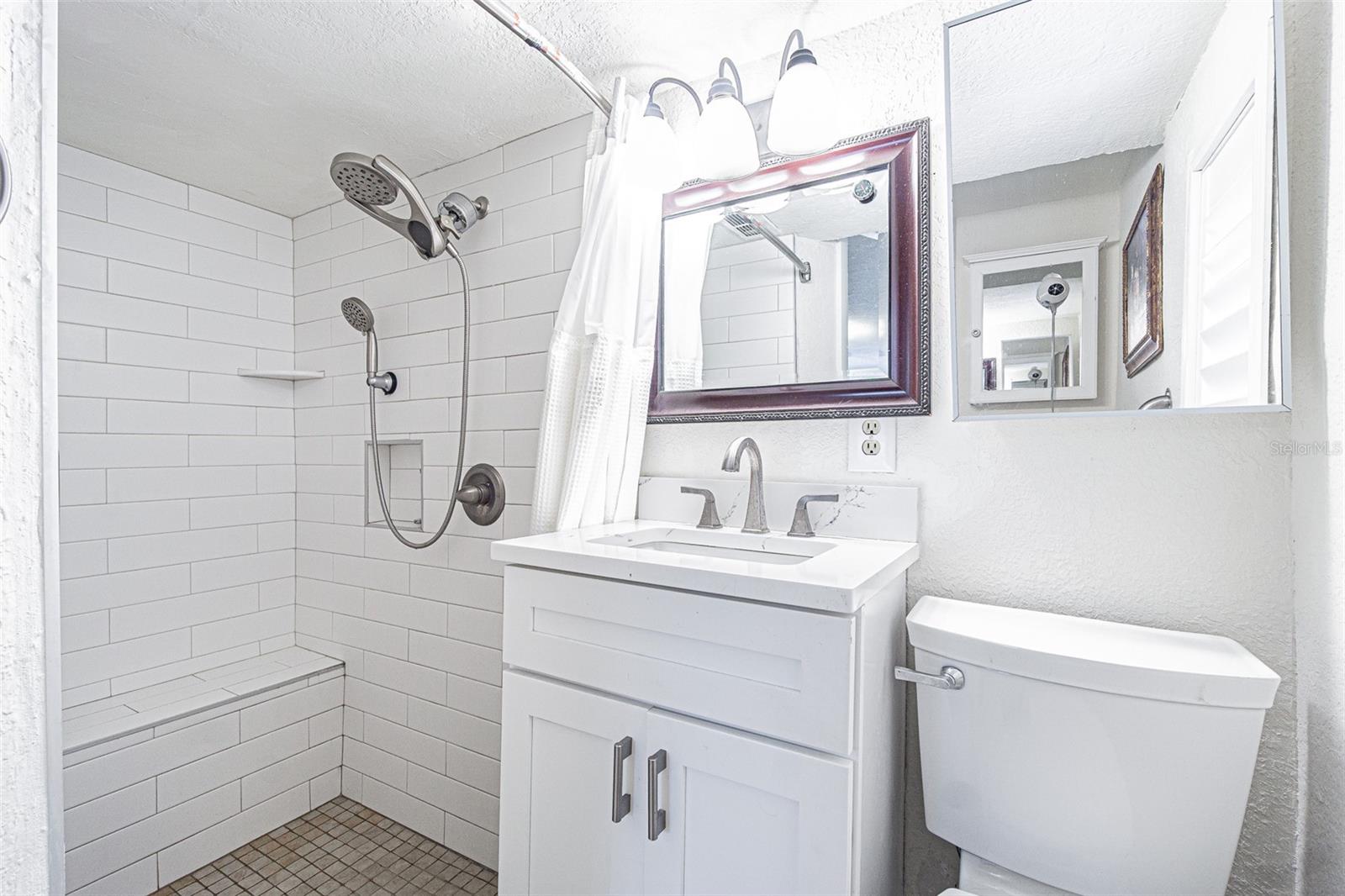 Image 17 of 57 For 243 Snell Isle Boulevard Ne