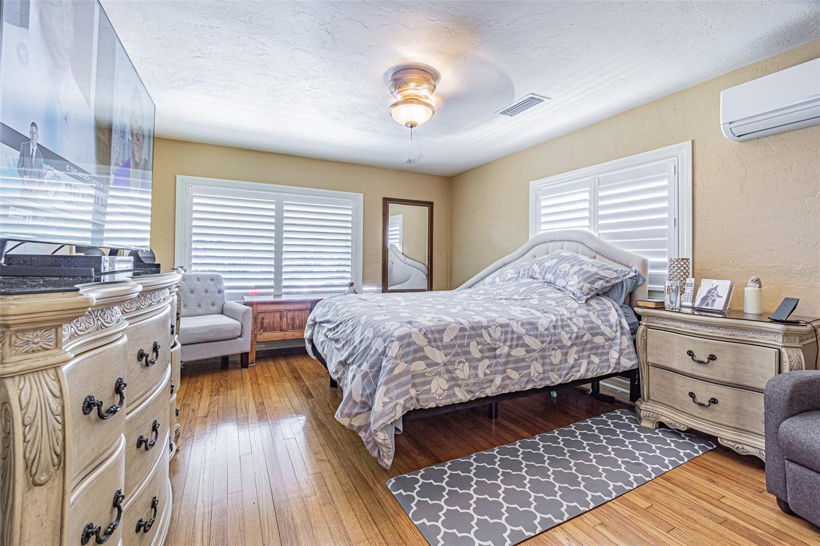 Image 20 of 57 For 243 Snell Isle Boulevard Ne