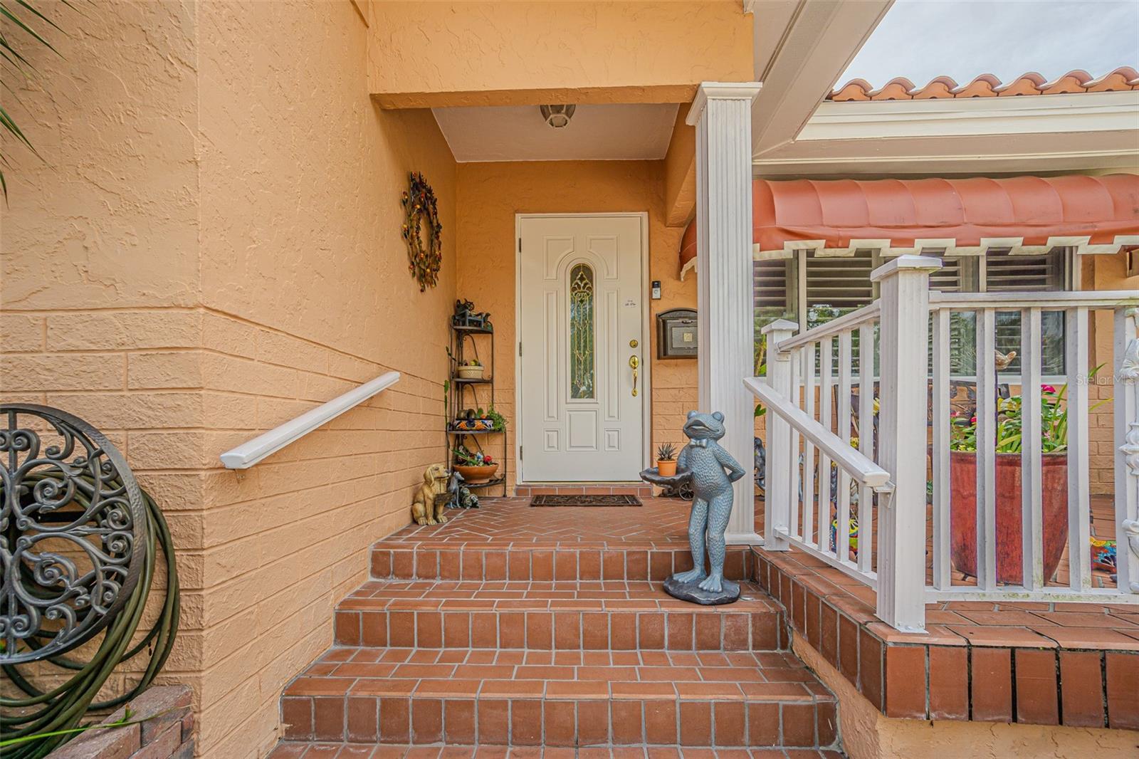 Image 3 of 57 For 243 Snell Isle Boulevard Ne