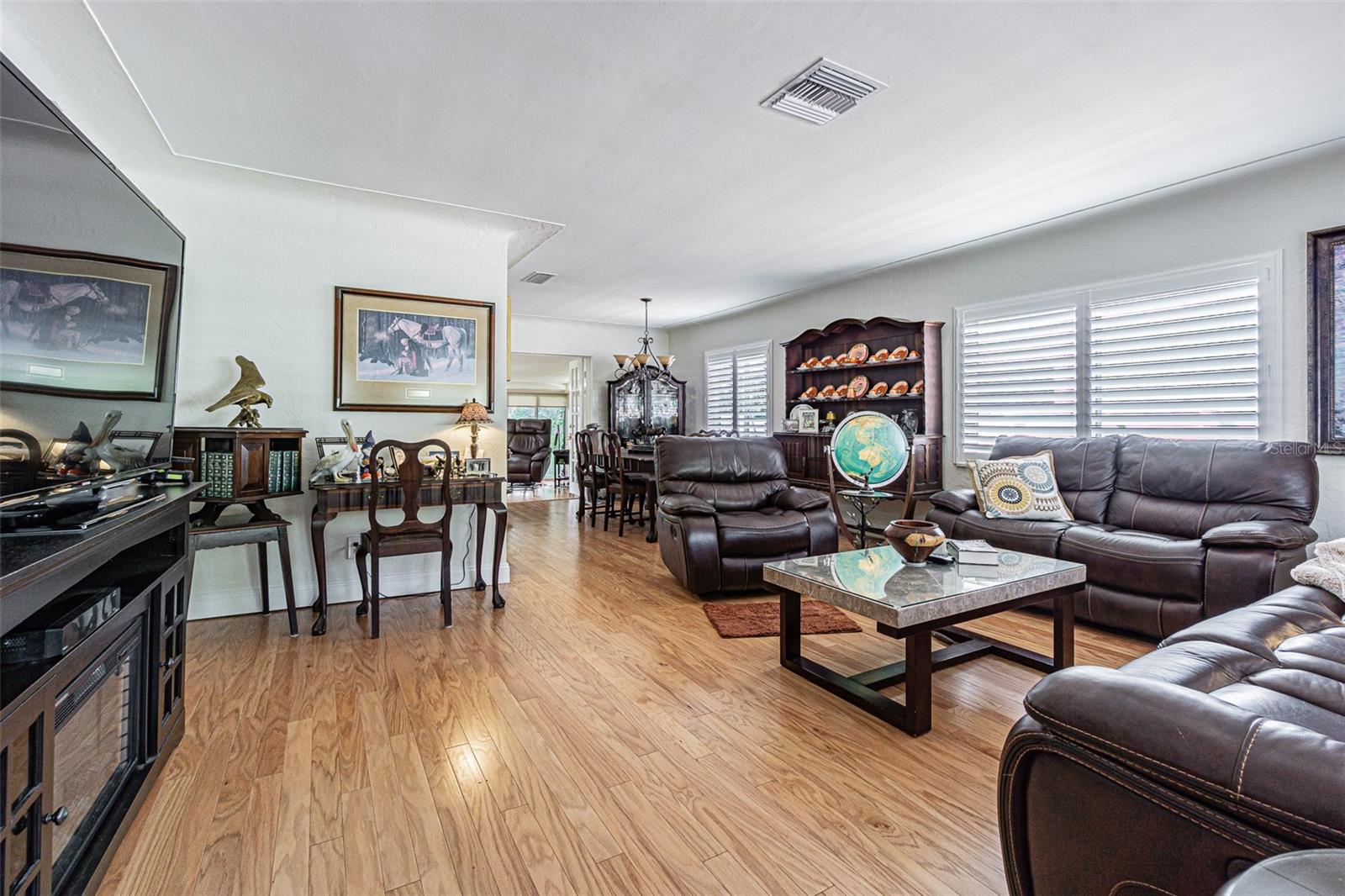 Image 5 of 57 For 243 Snell Isle Boulevard Ne