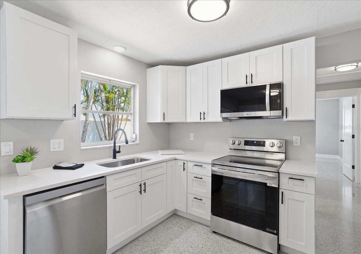 Image 11 of 29 For 3014 58th Street S