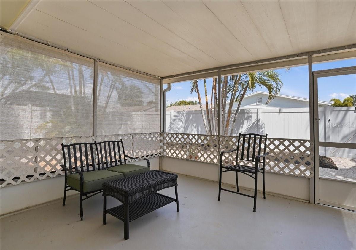 Image 20 of 29 For 3014 58th Street S