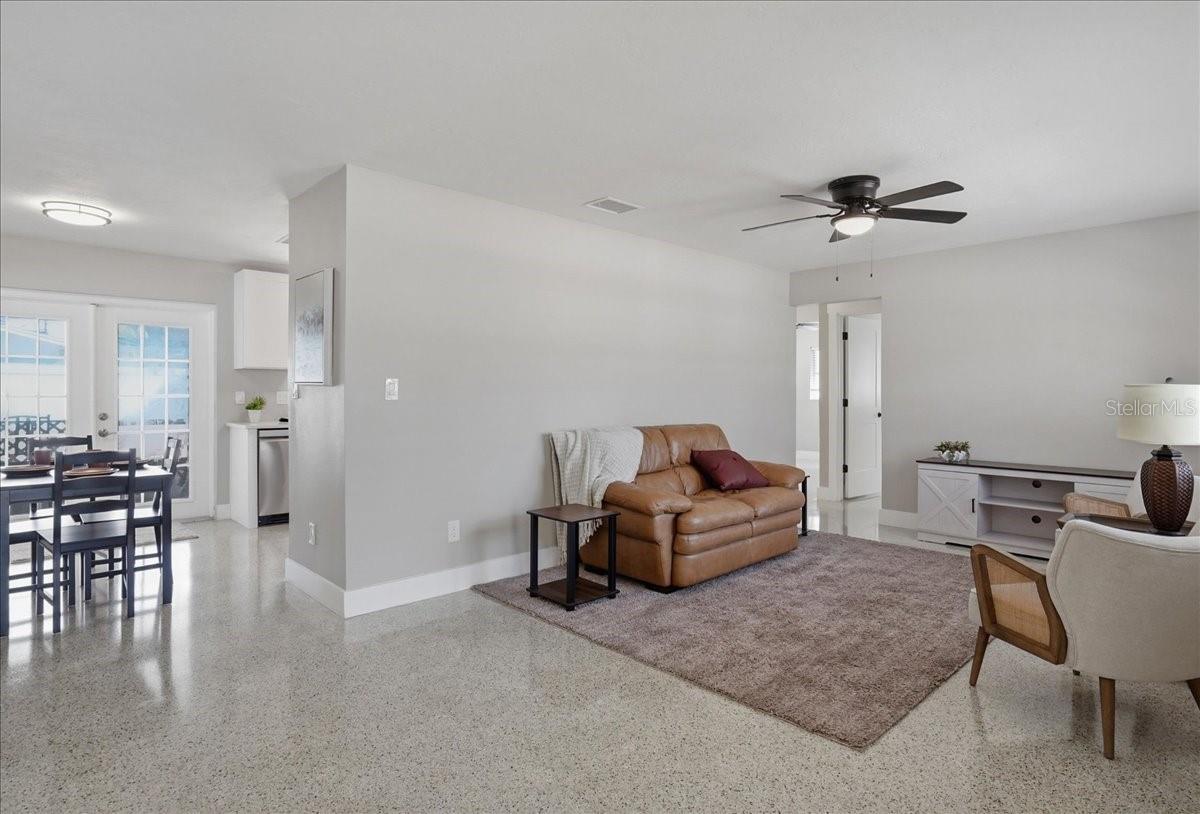 Image 5 of 29 For 3014 58th Street S