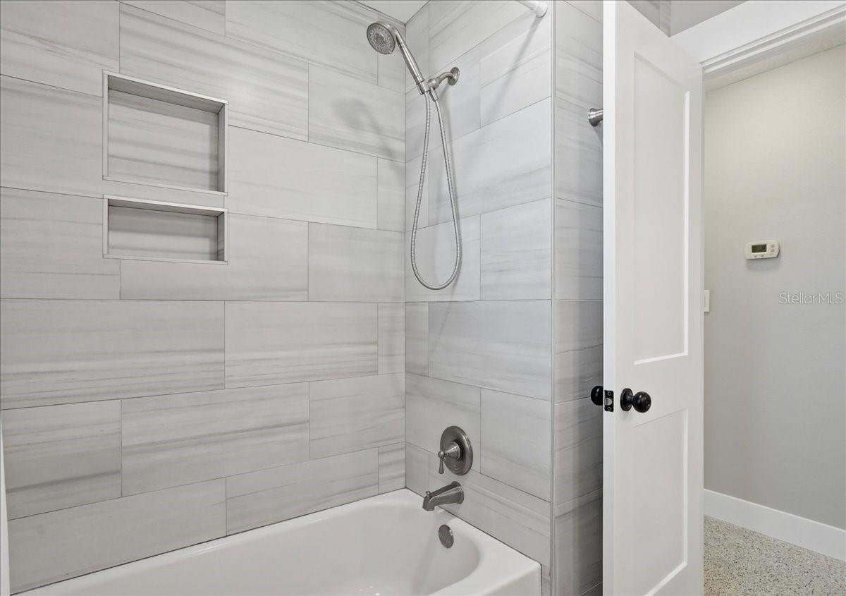 Image 9 of 29 For 3014 58th Street S