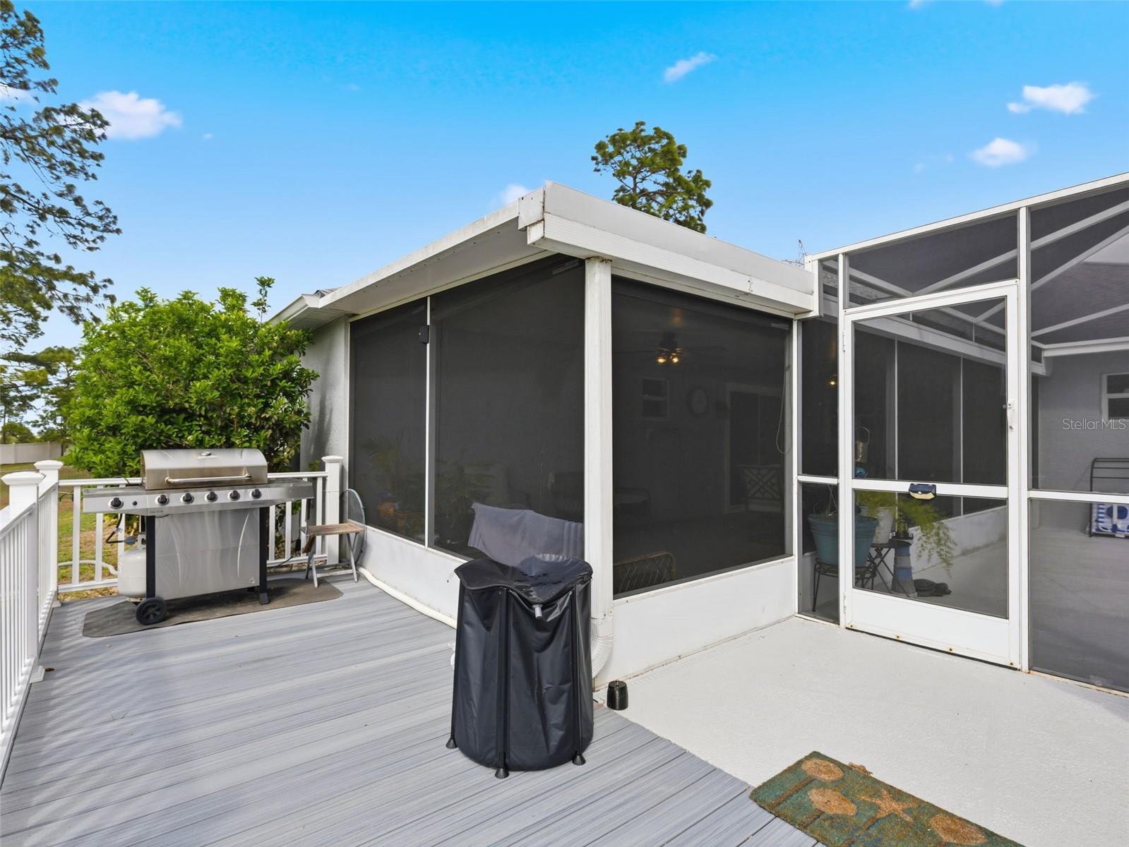 Listing photo id 32 for 13389 Brewster Road