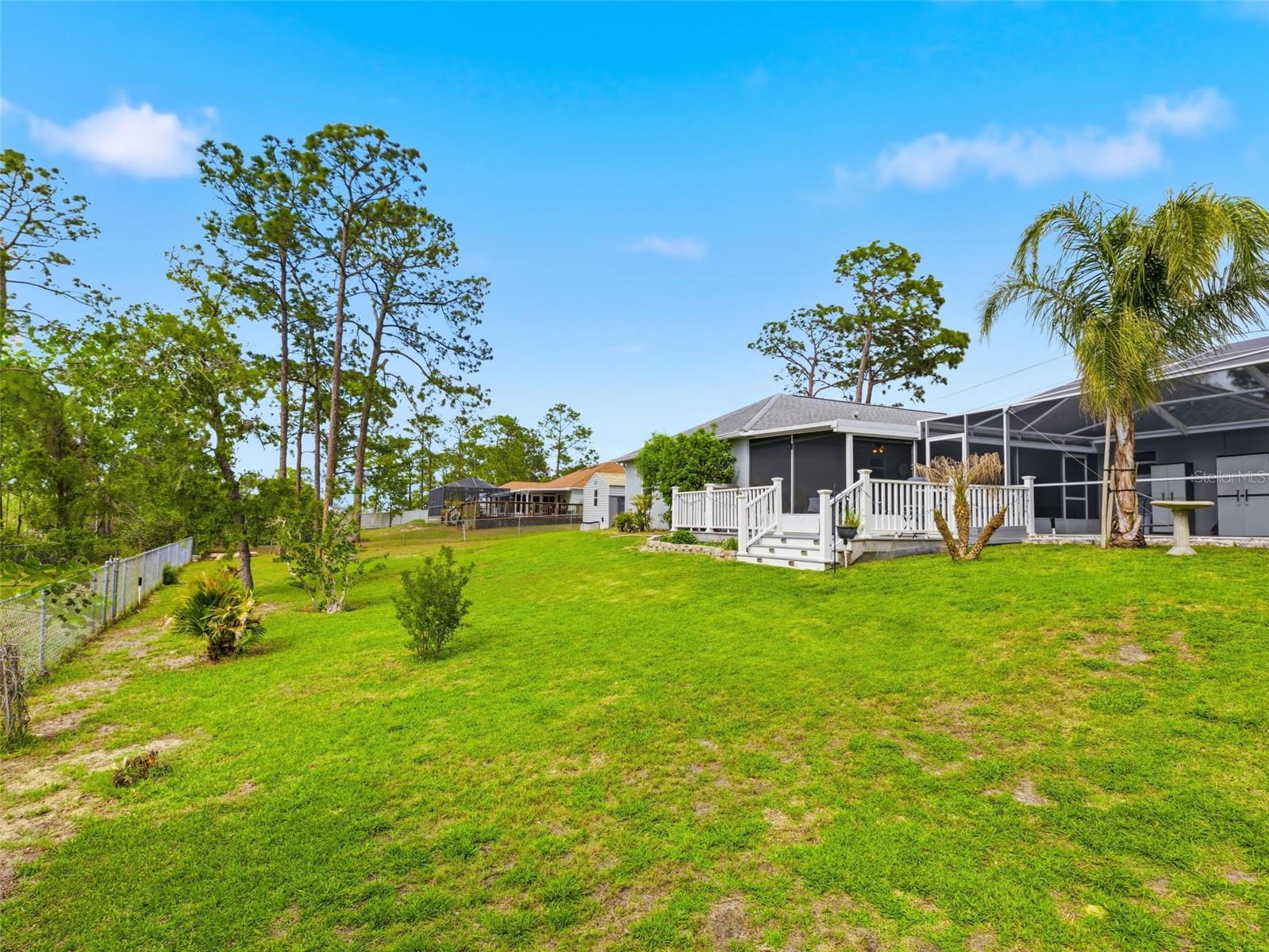 Listing photo id 36 for 13389 Brewster Road