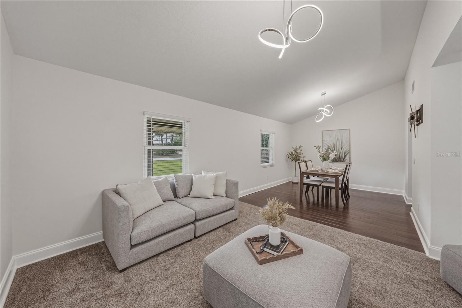 Image 12 of 87 For 7601 Thunderhead Street