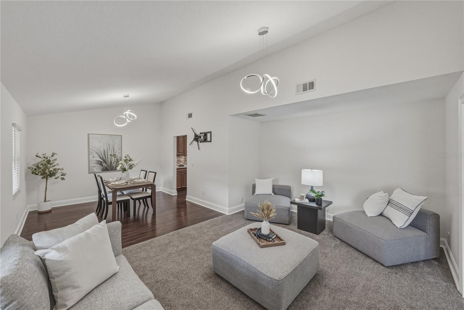 Image 13 of 87 For 7601 Thunderhead Street