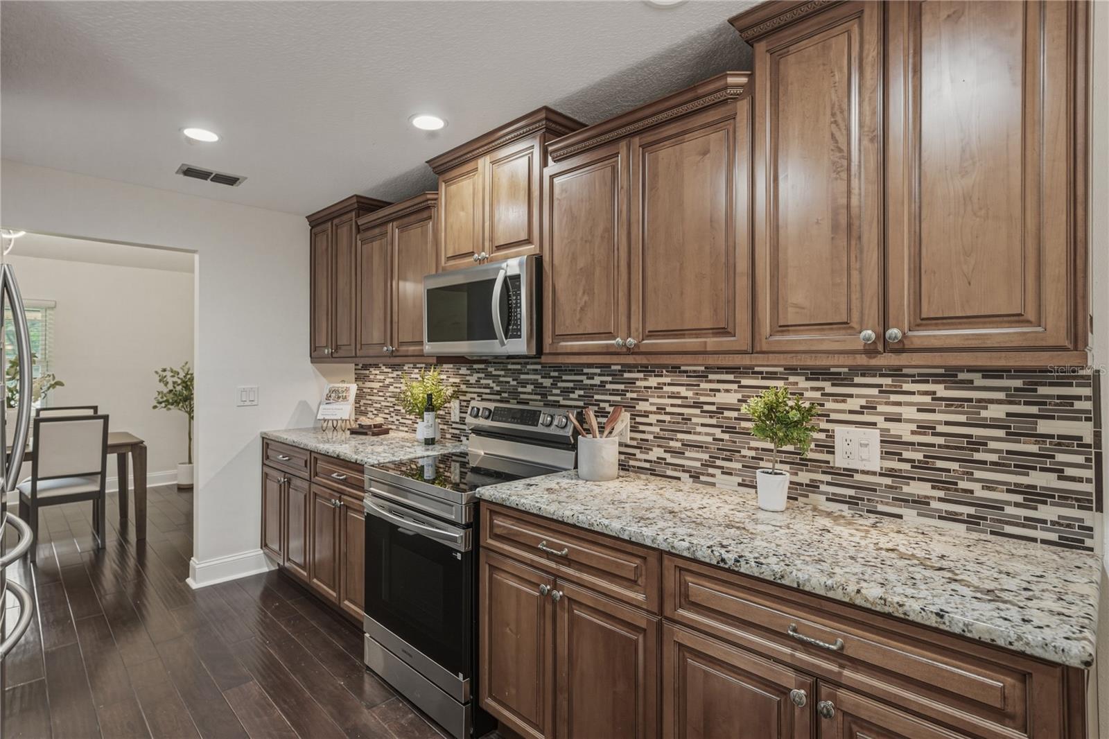 Image 24 of 87 For 7601 Thunderhead Street