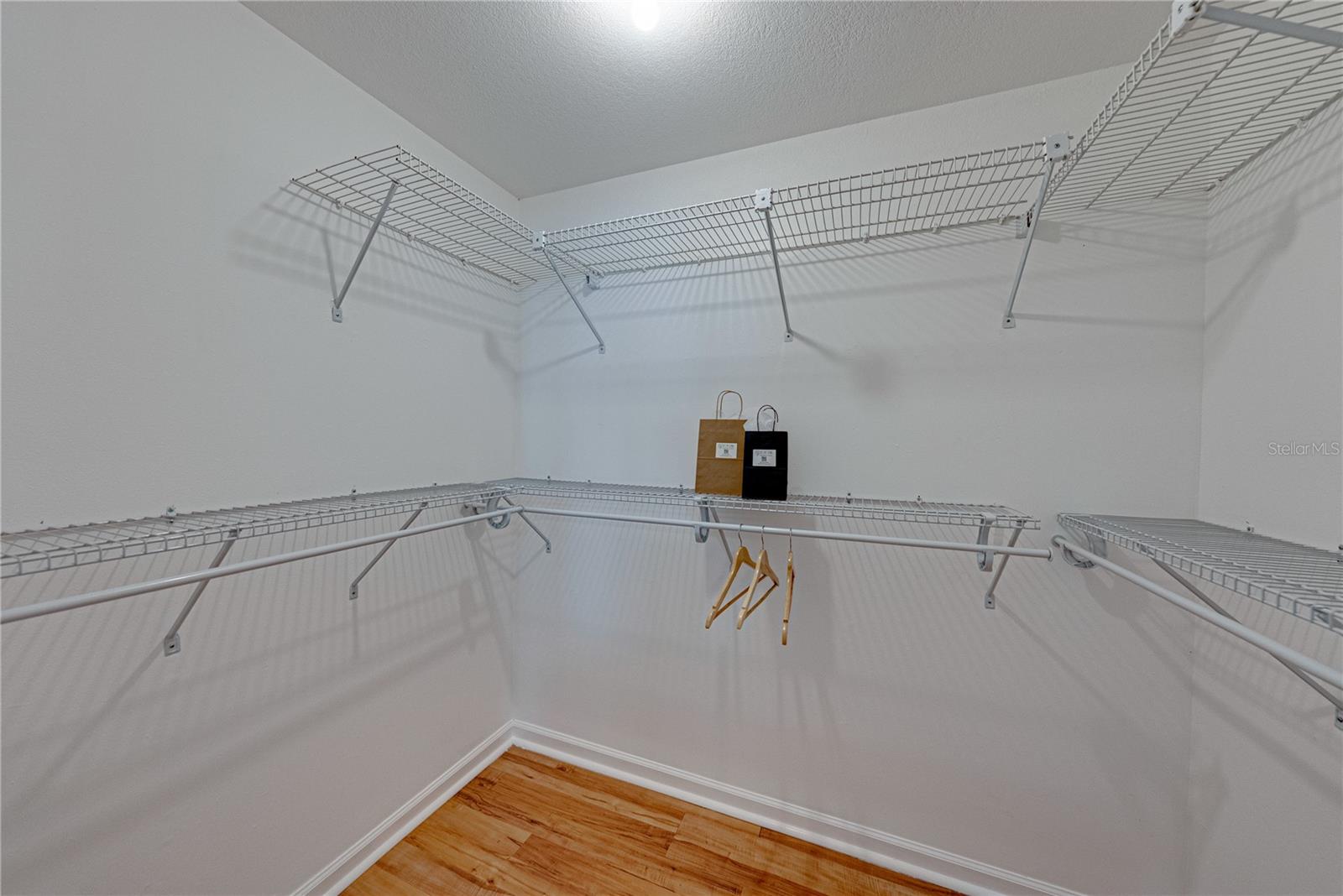 Image 33 of 87 For 7601 Thunderhead Street