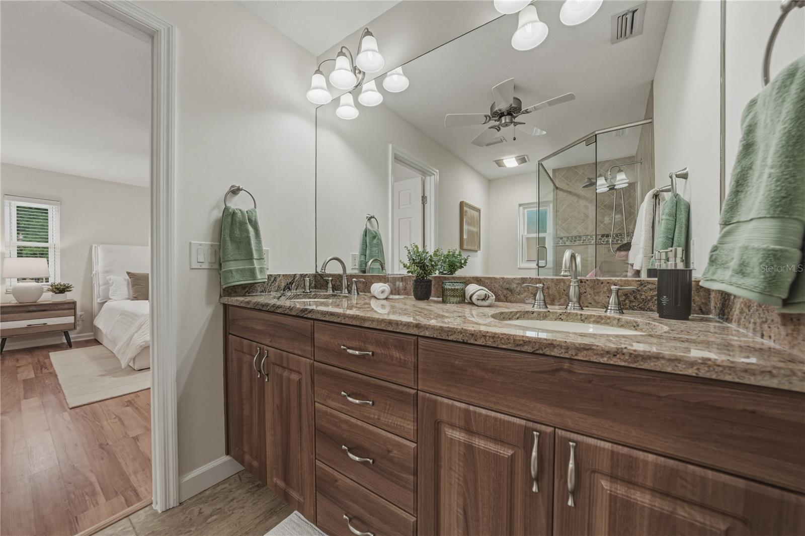 Image 37 of 87 For 7601 Thunderhead Street