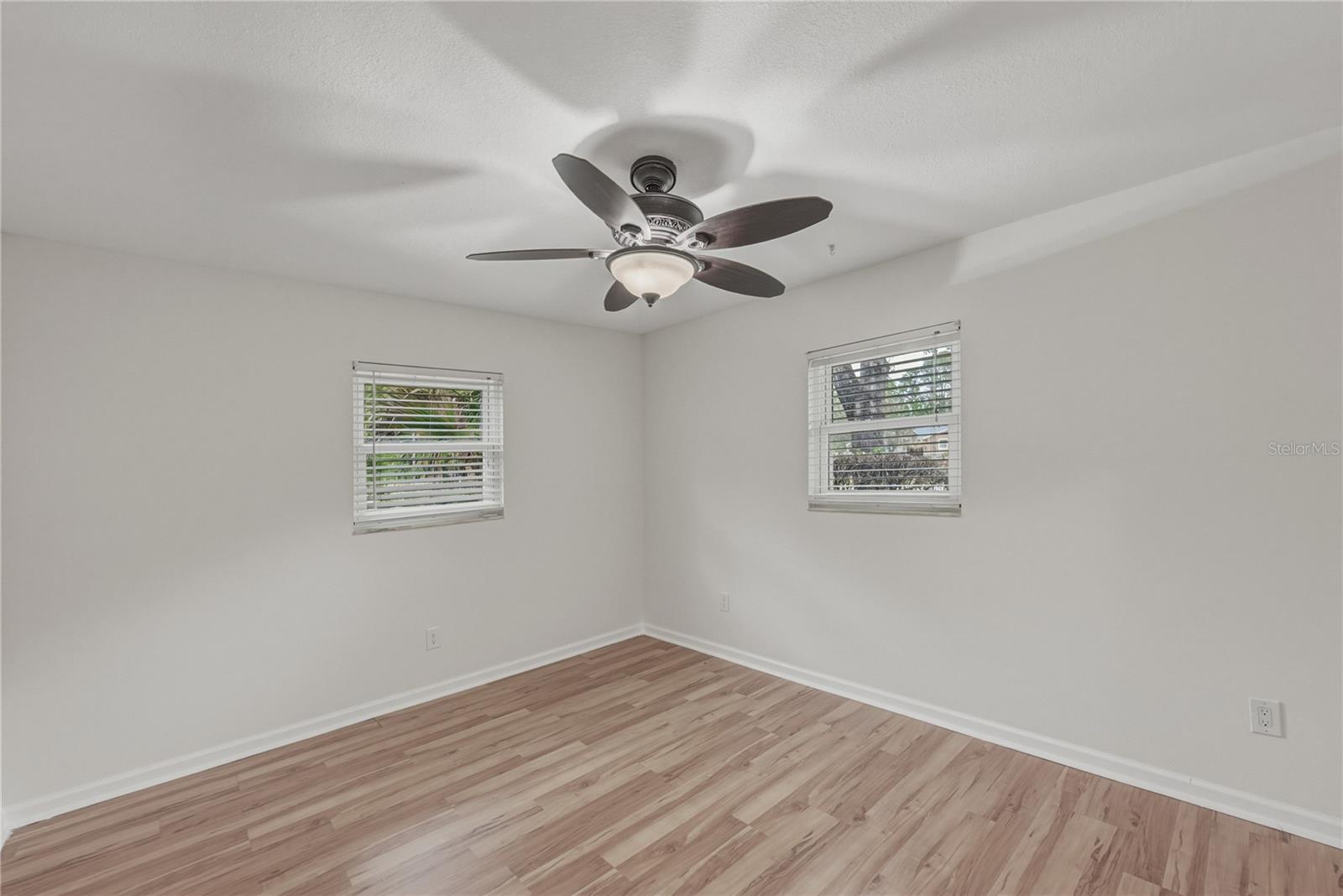 Image 38 of 87 For 7601 Thunderhead Street