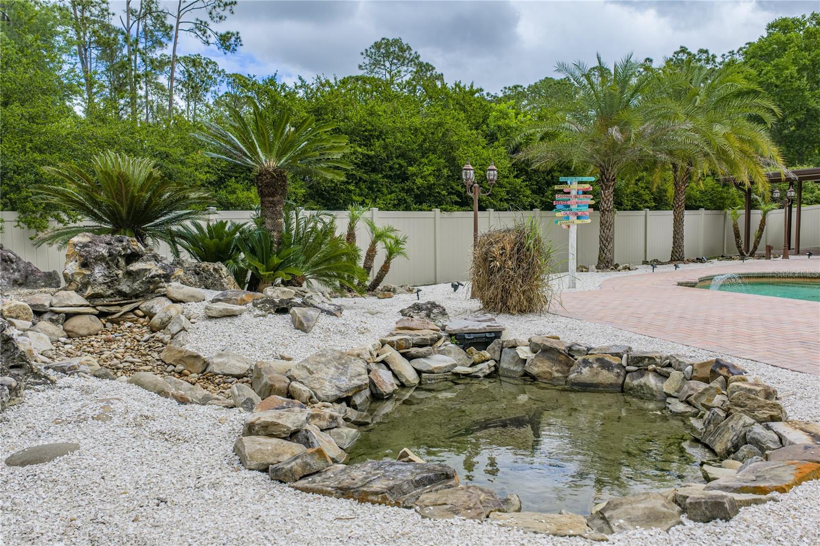 Image 69 of 87 For 7601 Thunderhead Street