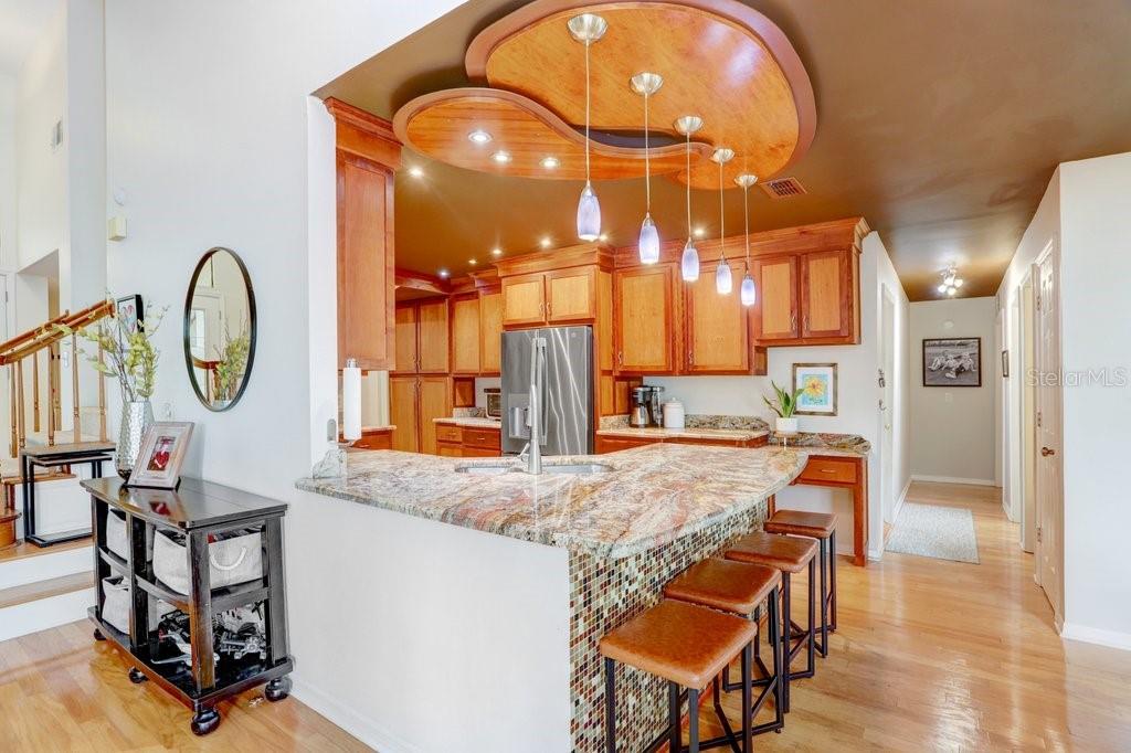 Image 15 of 36 For 6214 Farthing Street