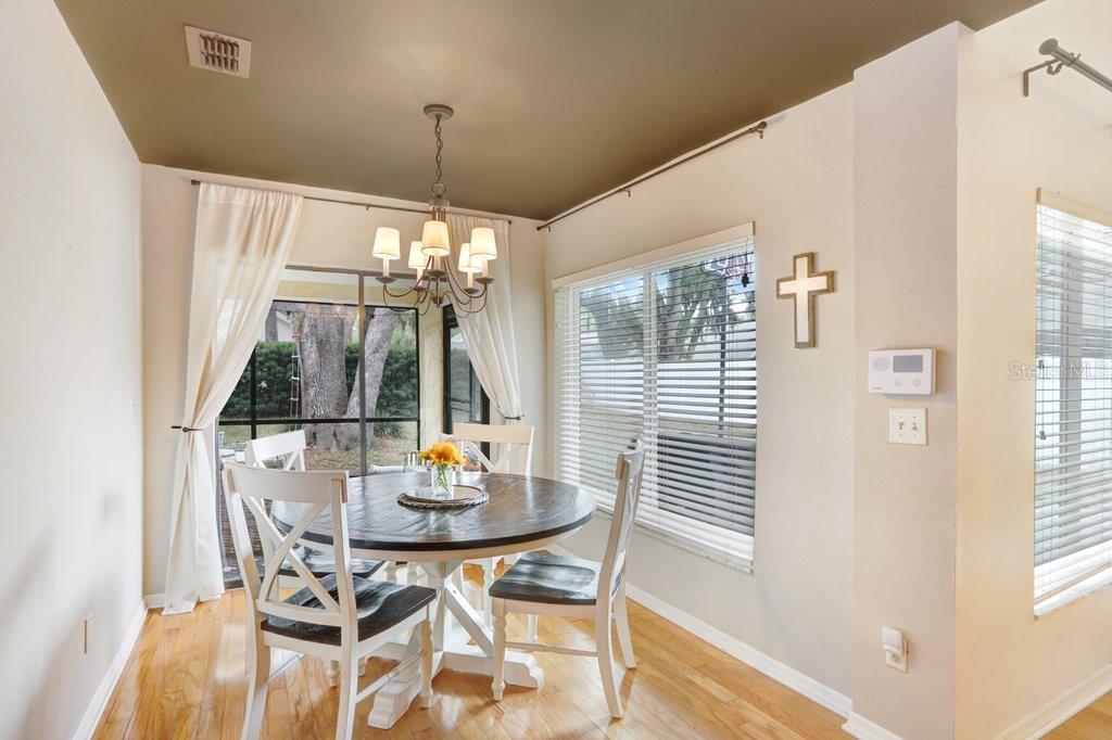 Image 16 of 36 For 6214 Farthing Street