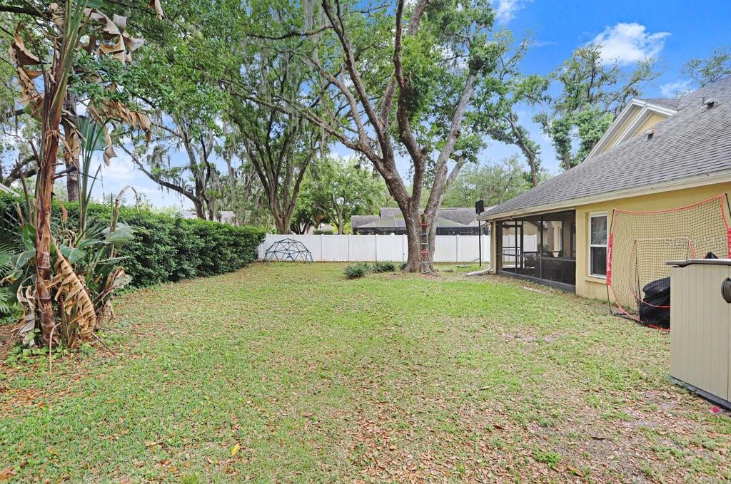 Image 32 of 36 For 6214 Farthing Street