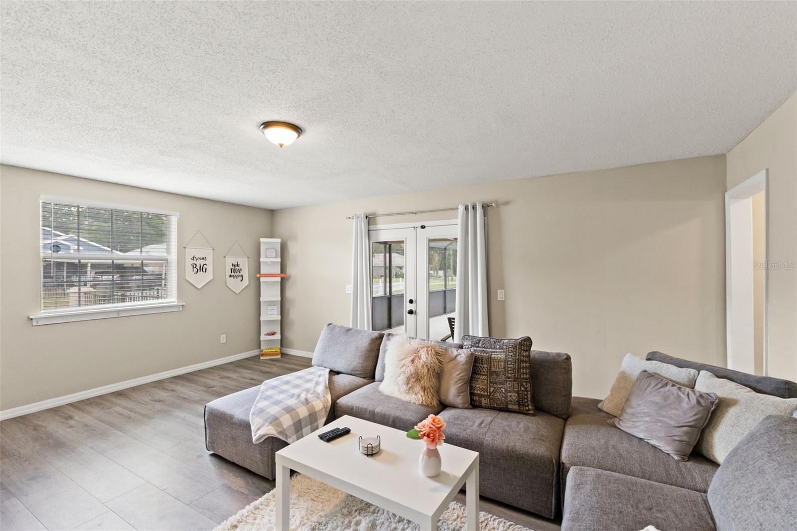 Image 3 of 44 For 7901 Packwood Avenue