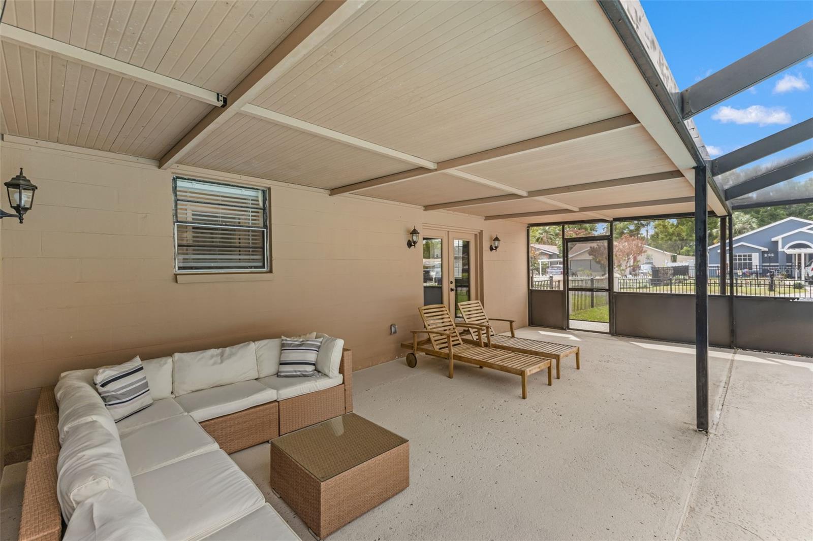 Image 32 of 44 For 7901 Packwood Avenue