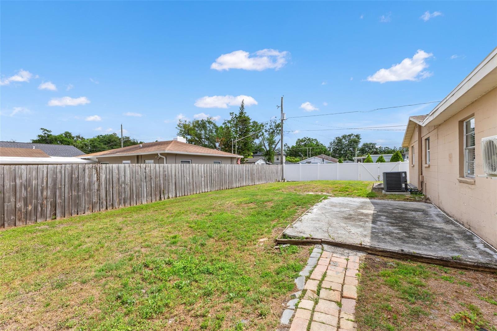 Image 39 of 44 For 7901 Packwood Avenue