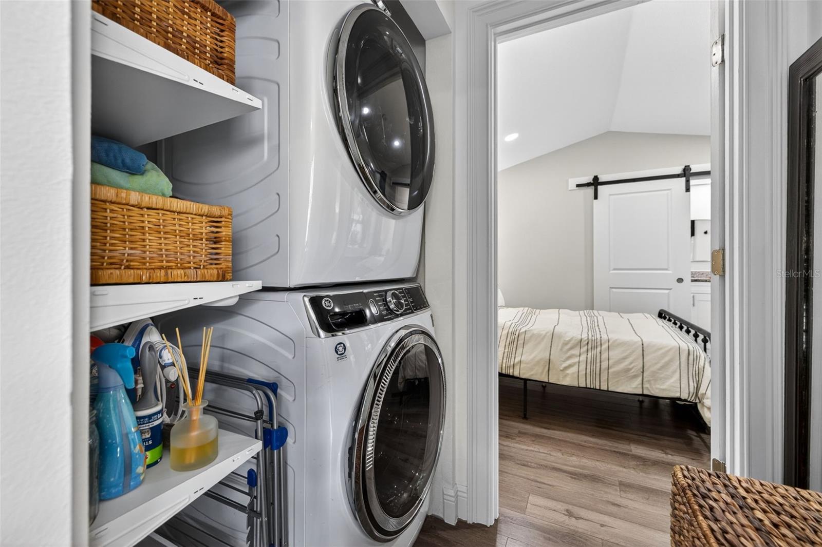 Image 19 of 28 For 768 53rd Terrace N