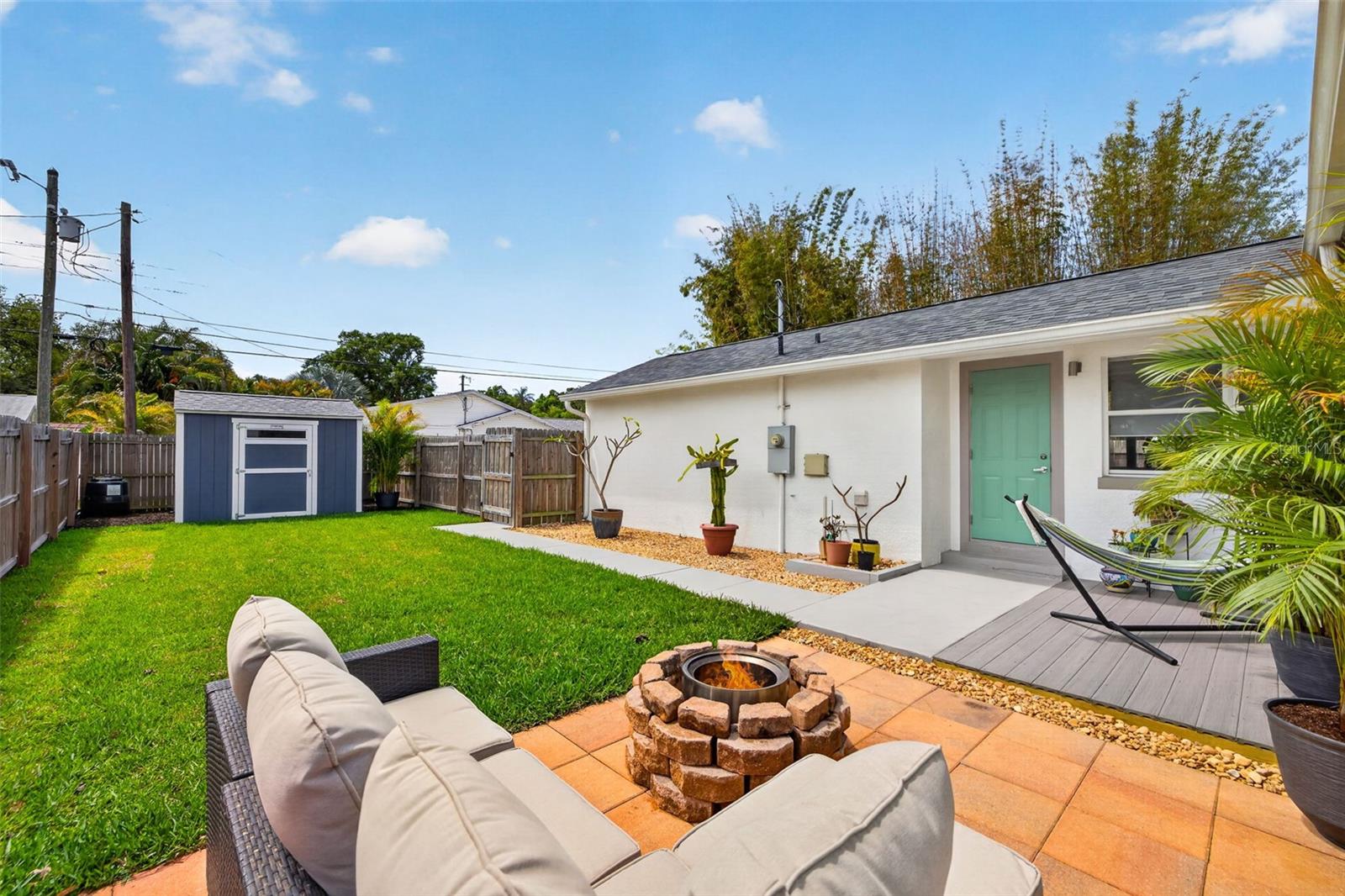 Image 21 of 28 For 768 53rd Terrace N