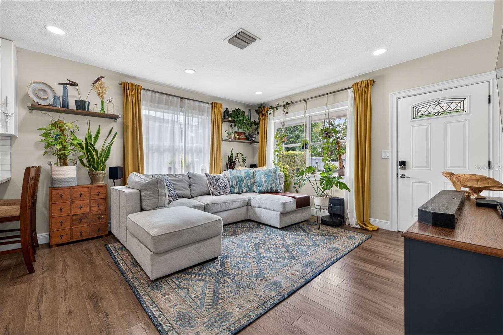 Image 4 of 28 For 768 53rd Terrace N