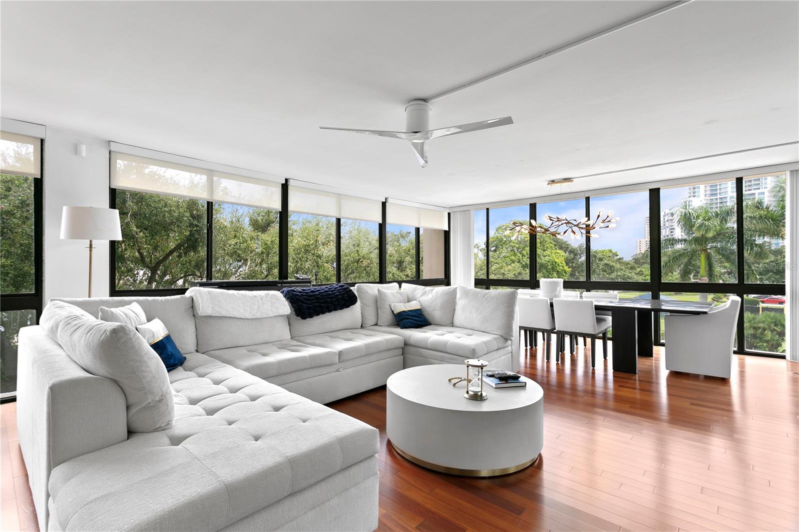 Image 15 of 47 For 3301 Bayshore Boulevard 408b