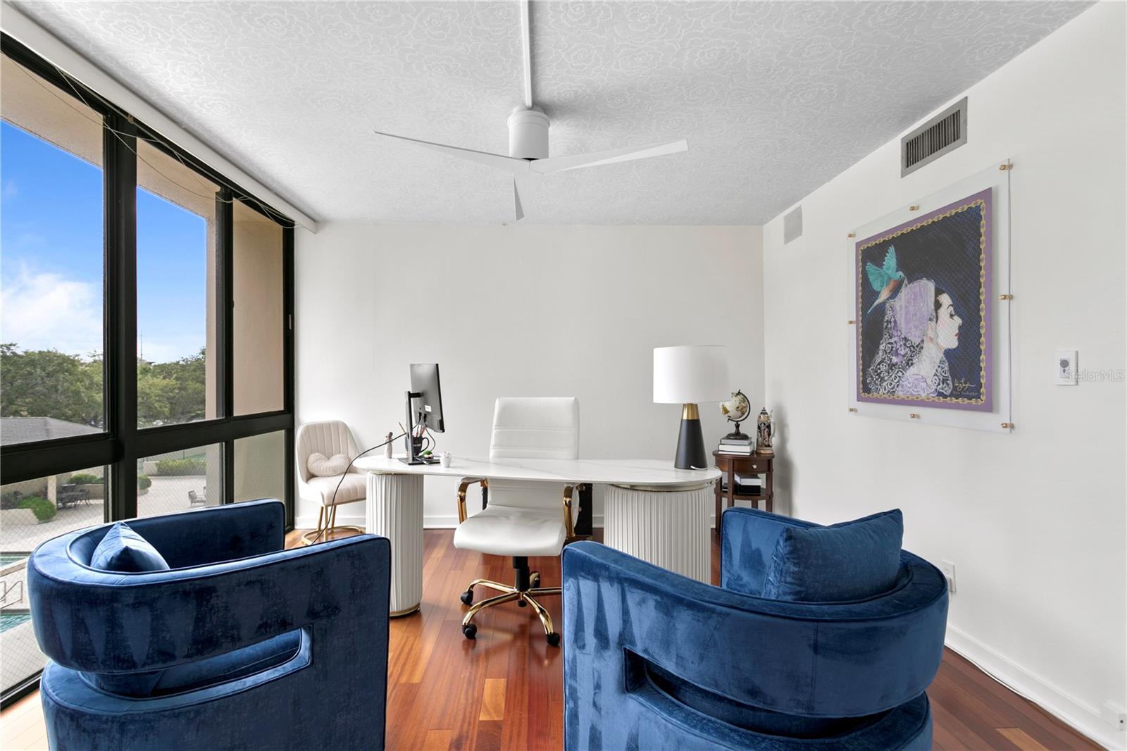 Image 20 of 47 For 3301 Bayshore Boulevard 408b