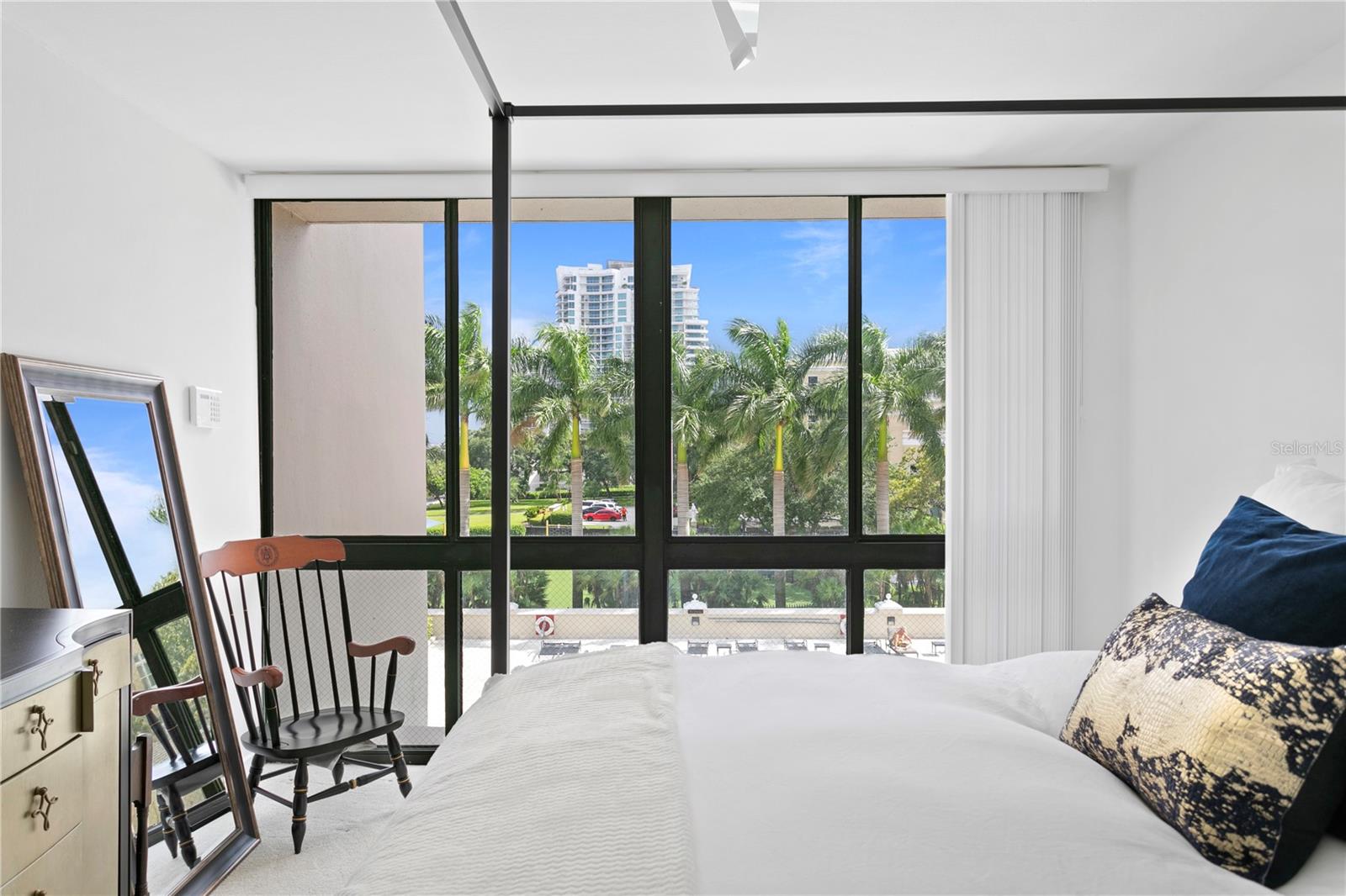 Image 26 of 47 For 3301 Bayshore Boulevard 408b