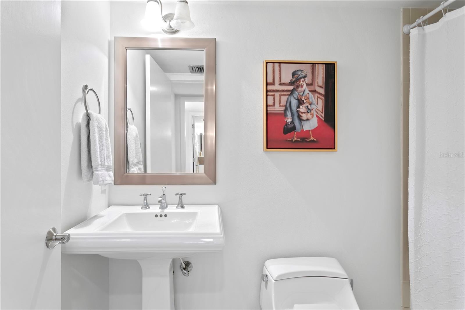 Image 32 of 47 For 3301 Bayshore Boulevard 408b