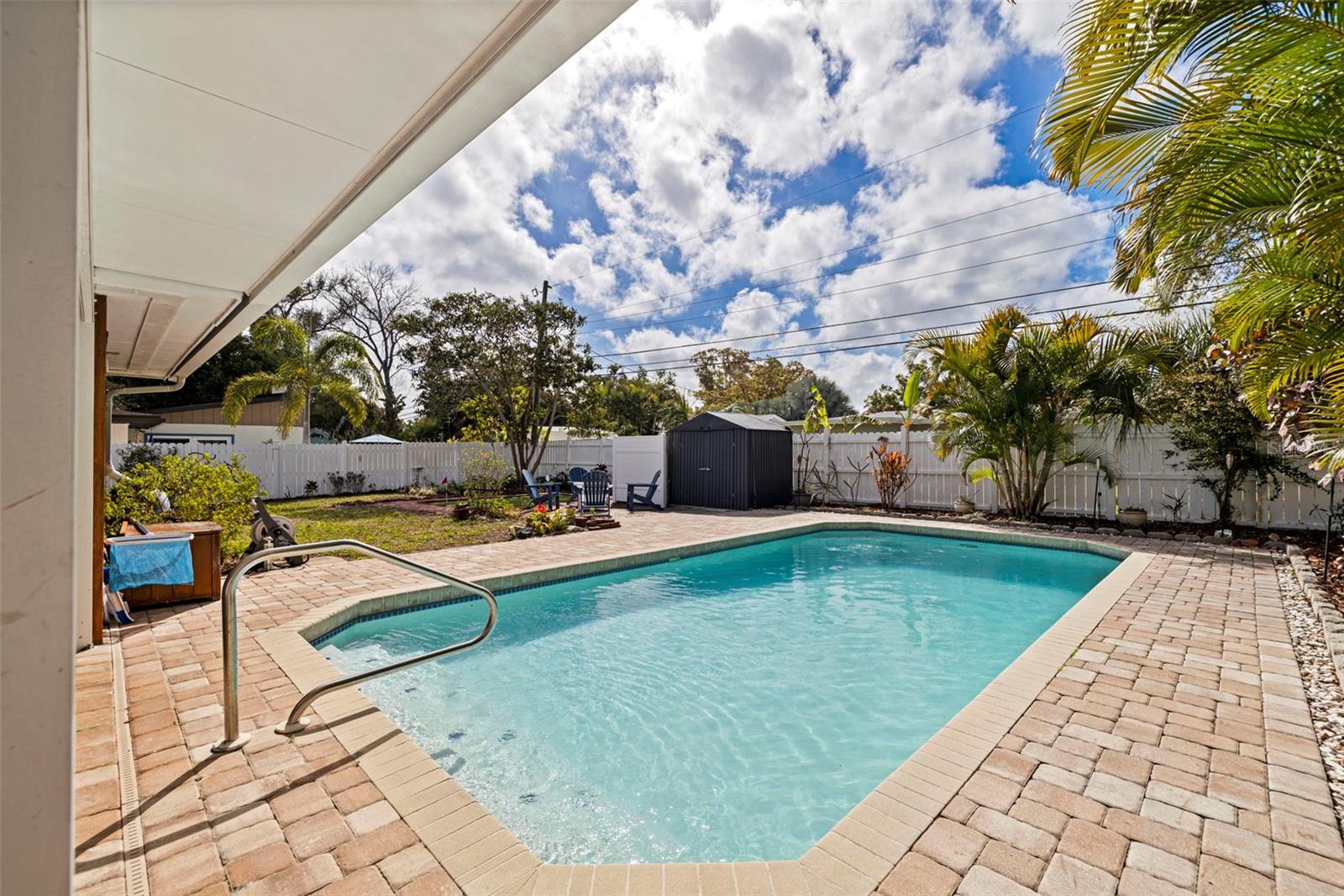 Listing photo id 19 for 13584 Twig Terrace