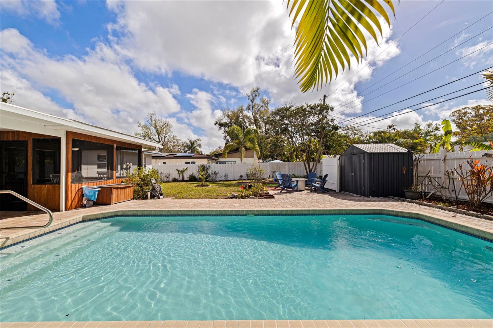 Listing photo id 20 for 13584 Twig Terrace