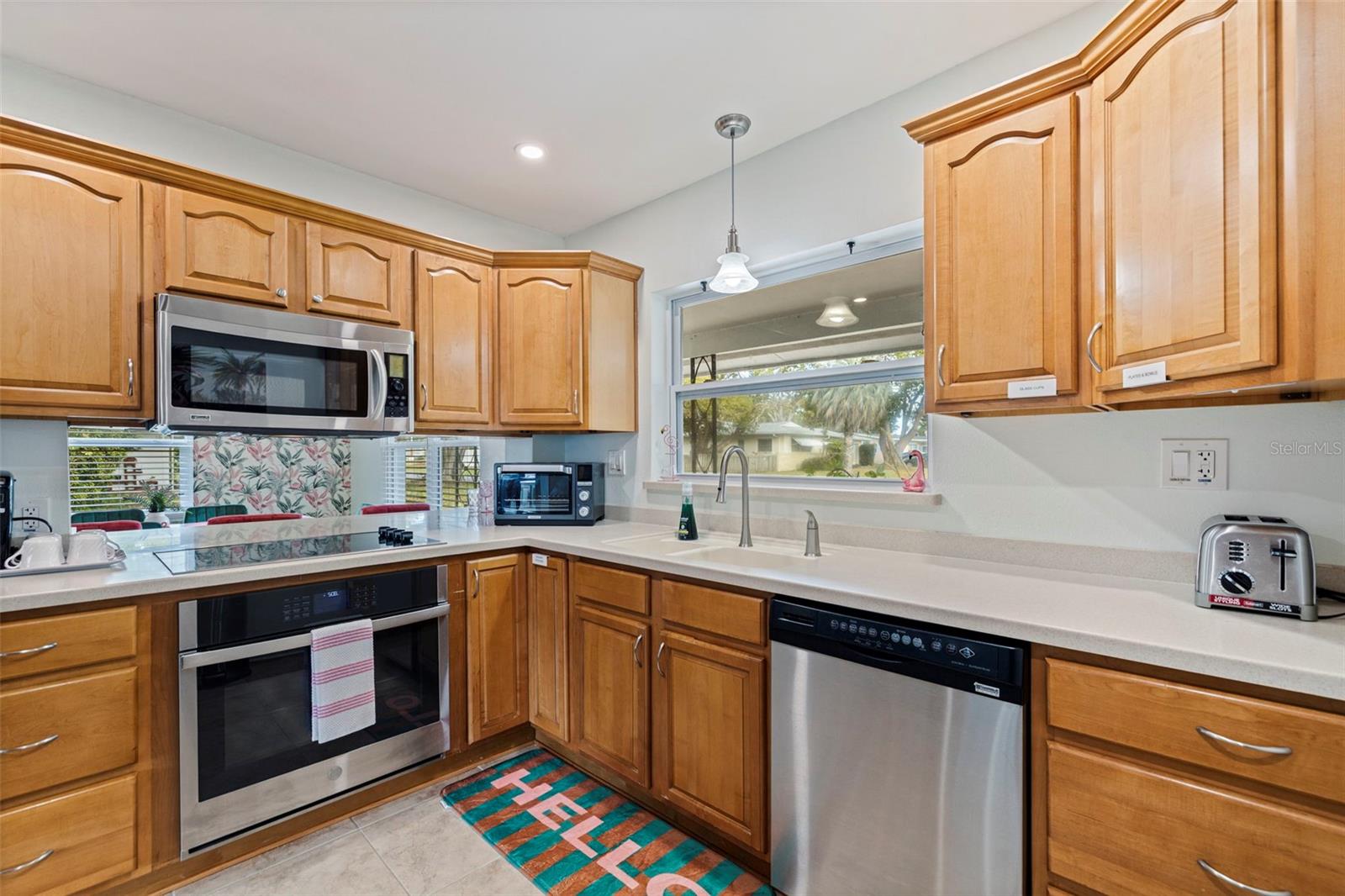 Listing photo id 6 for 13584 Twig Terrace