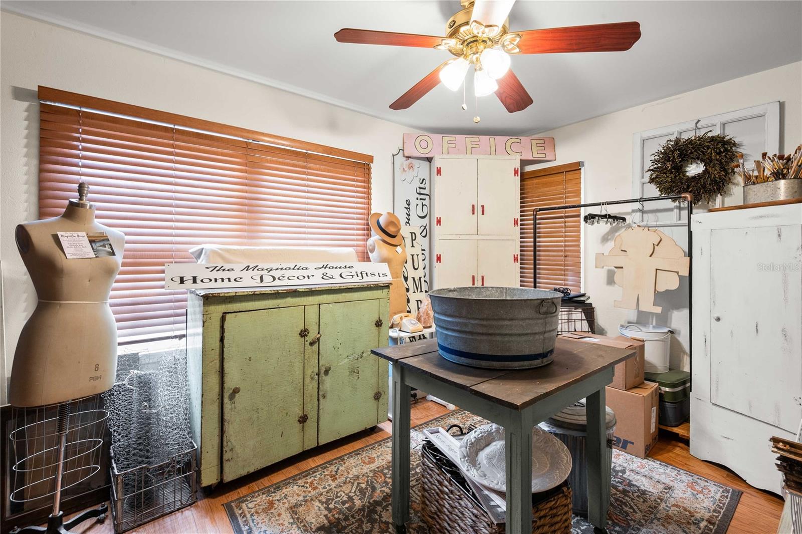 Image 25 of 56 For 36733 Virginia Avenue