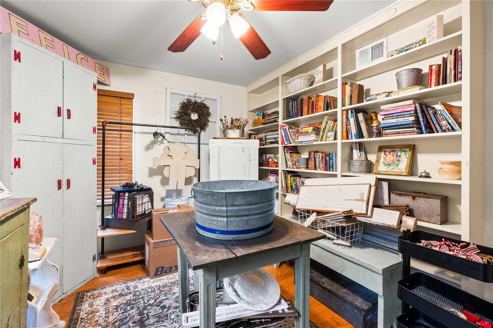 Image 26 of 56 For 36733 Virginia Avenue