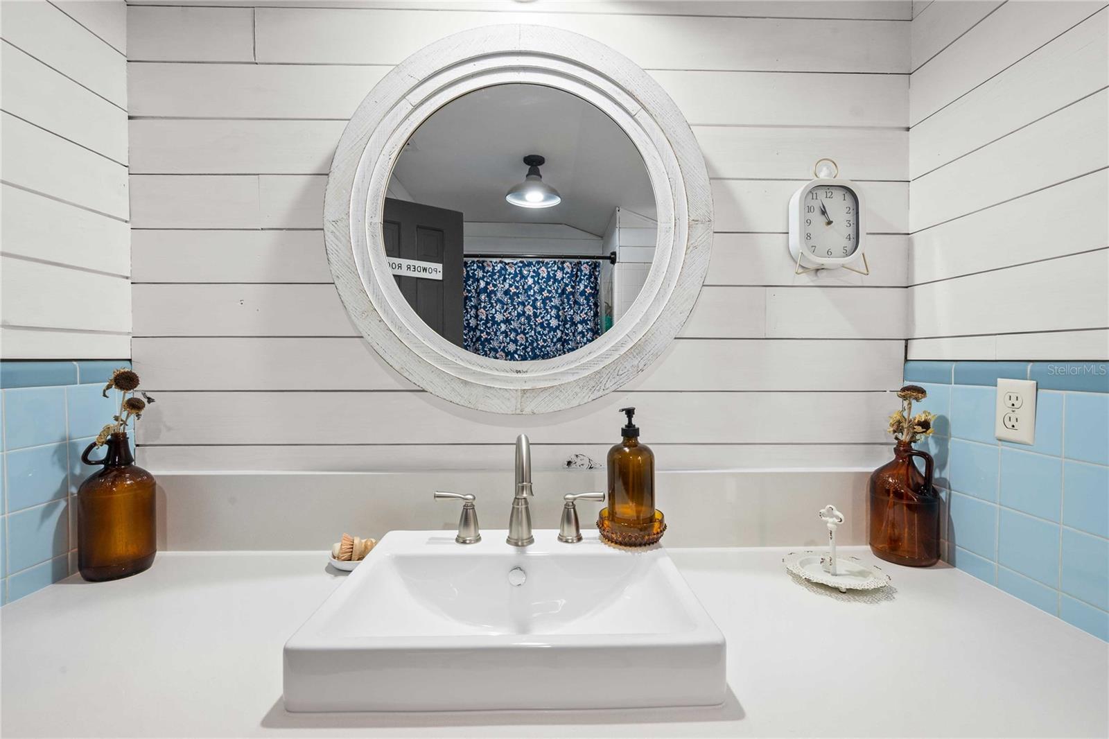 Image 29 of 56 For 36733 Virginia Avenue