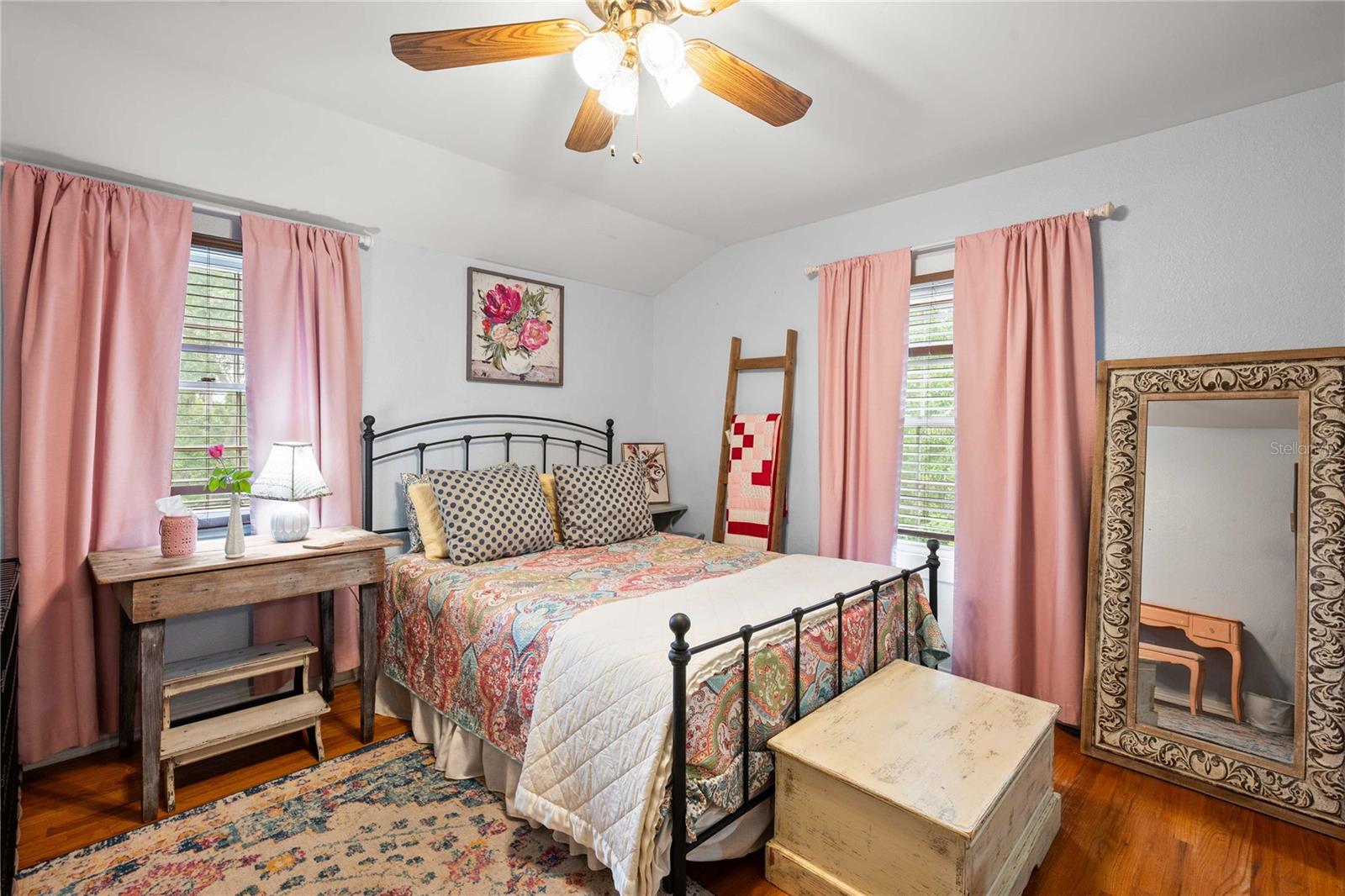 Image 30 of 56 For 36733 Virginia Avenue