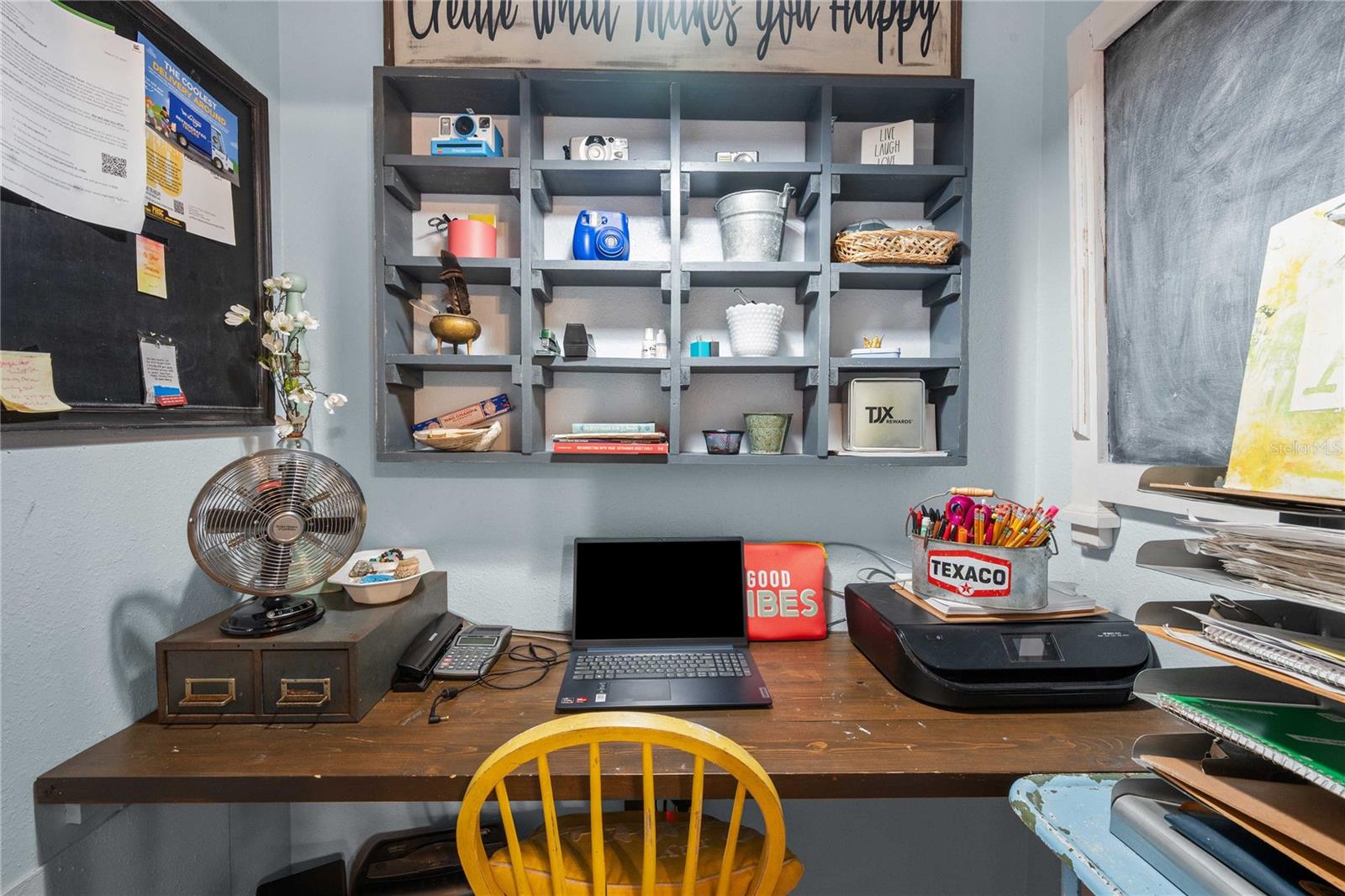 Image 32 of 56 For 36733 Virginia Avenue