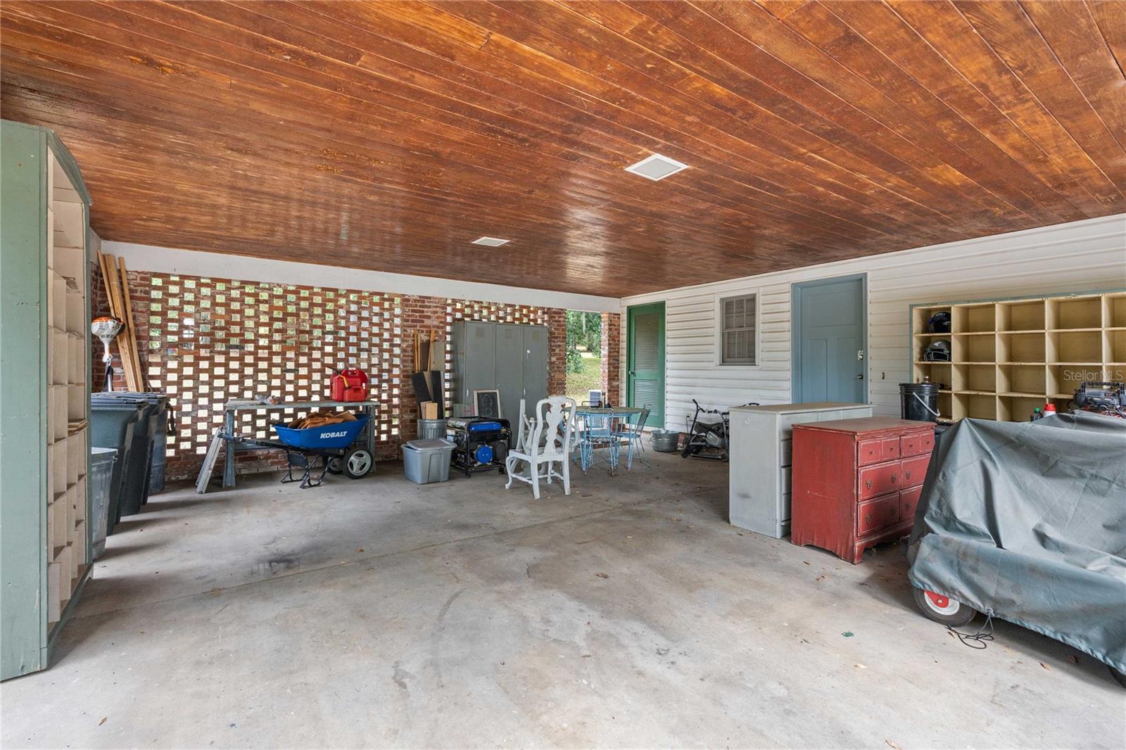 Image 52 of 56 For 36733 Virginia Avenue