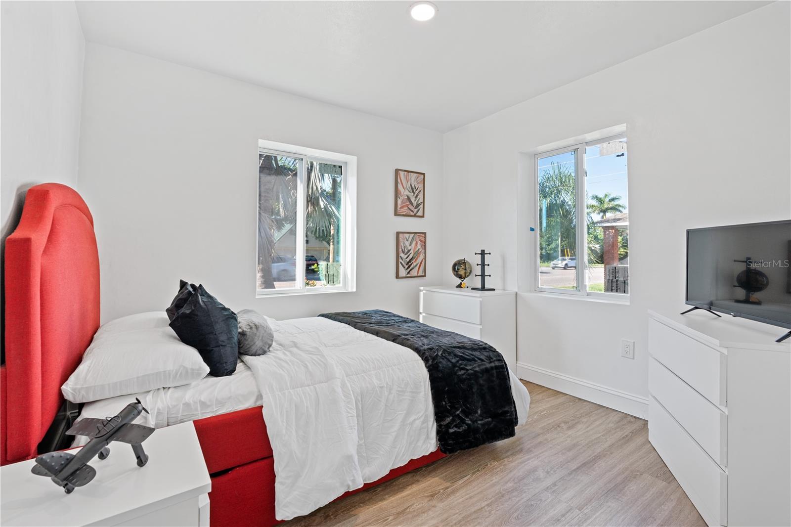 Image 11 of 20 For 4635 22nd Avenue N