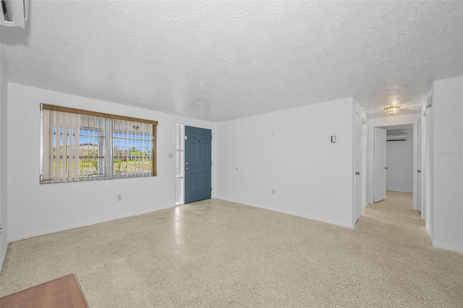 Image 7 of 45 For 4843 Calais Drive