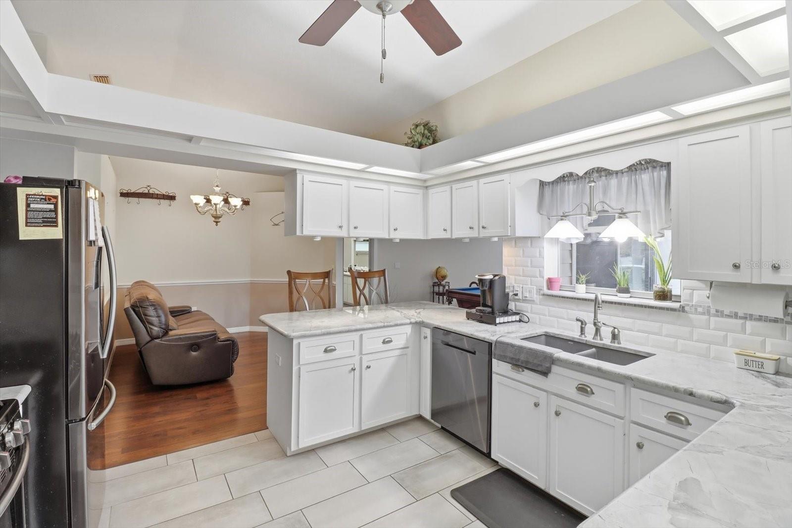 Image 21 of 48 For 35103 Riverside Court