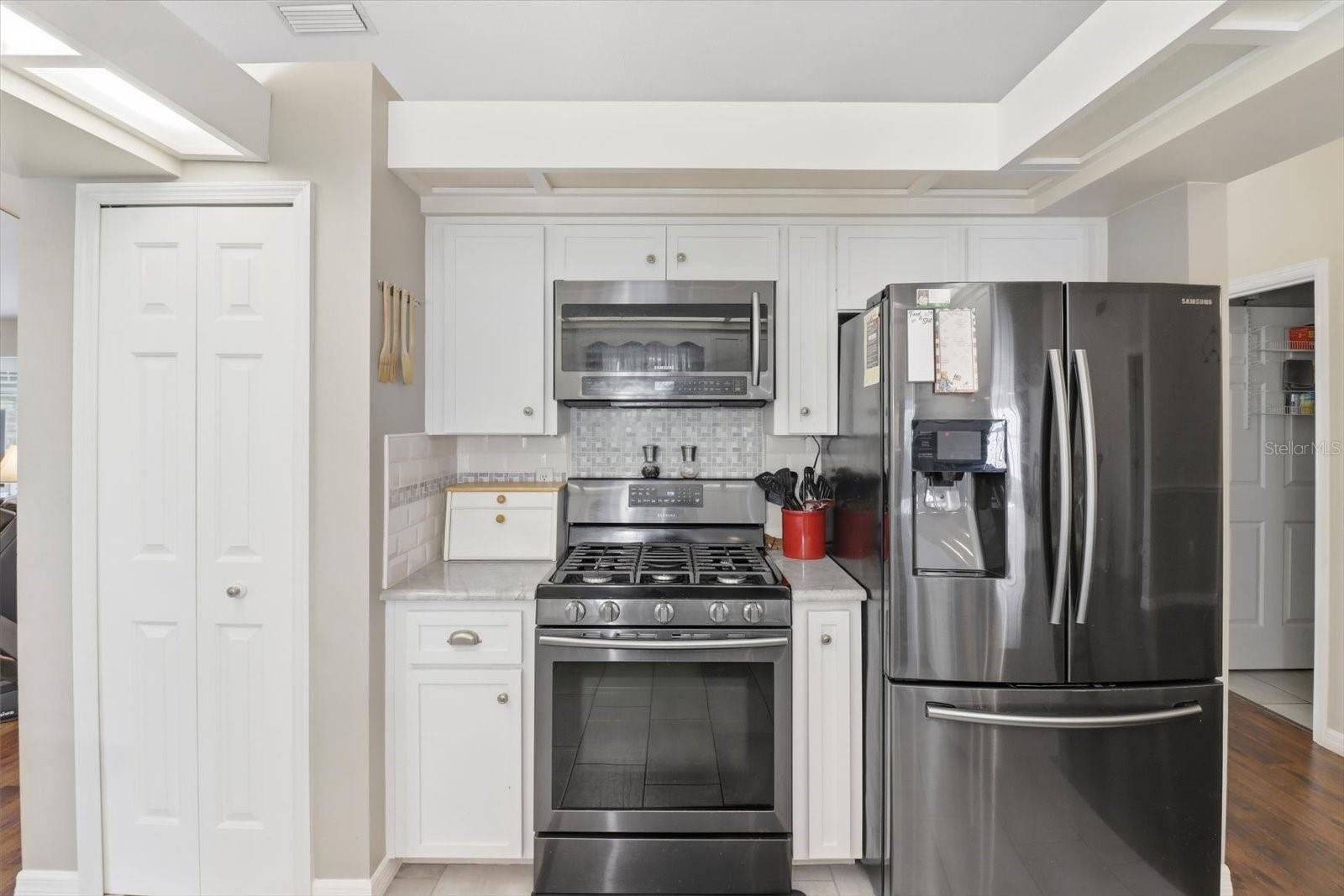 Image 24 of 48 For 35103 Riverside Court