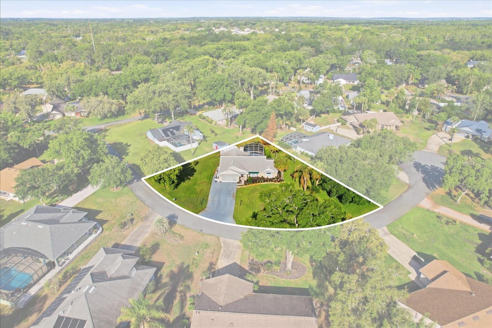 Image 7 of 48 For 35103 Riverside Court