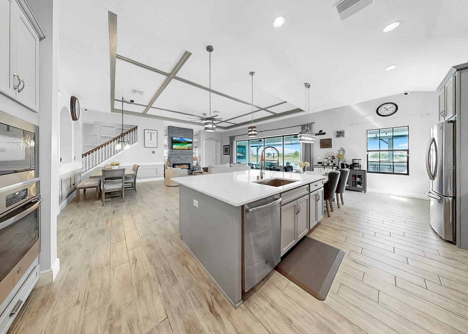 Image 21 of 84 For 12845 Satin Lily Drive