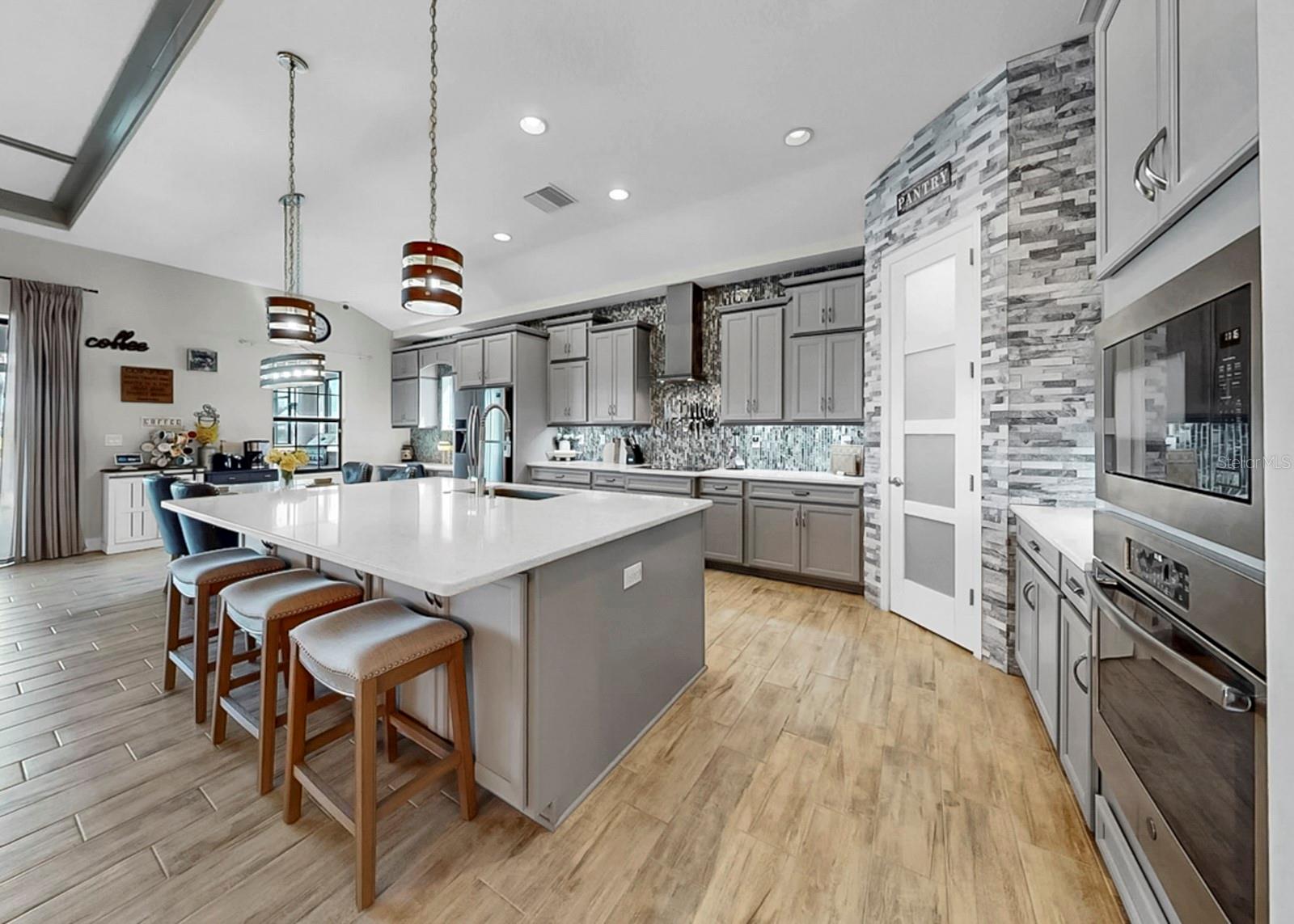 Image 25 of 84 For 12845 Satin Lily Drive